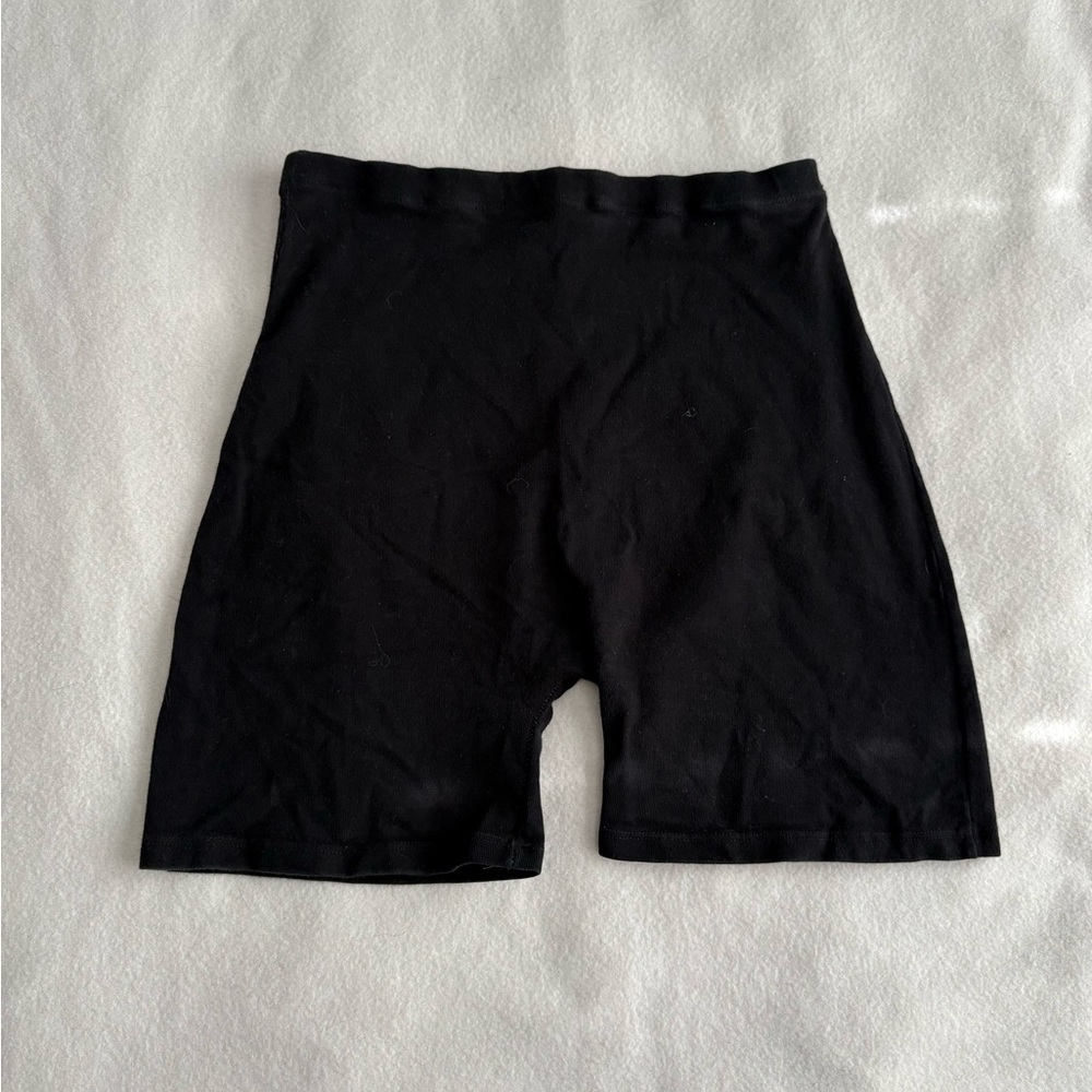 Brandy Melville Griffin Shorts